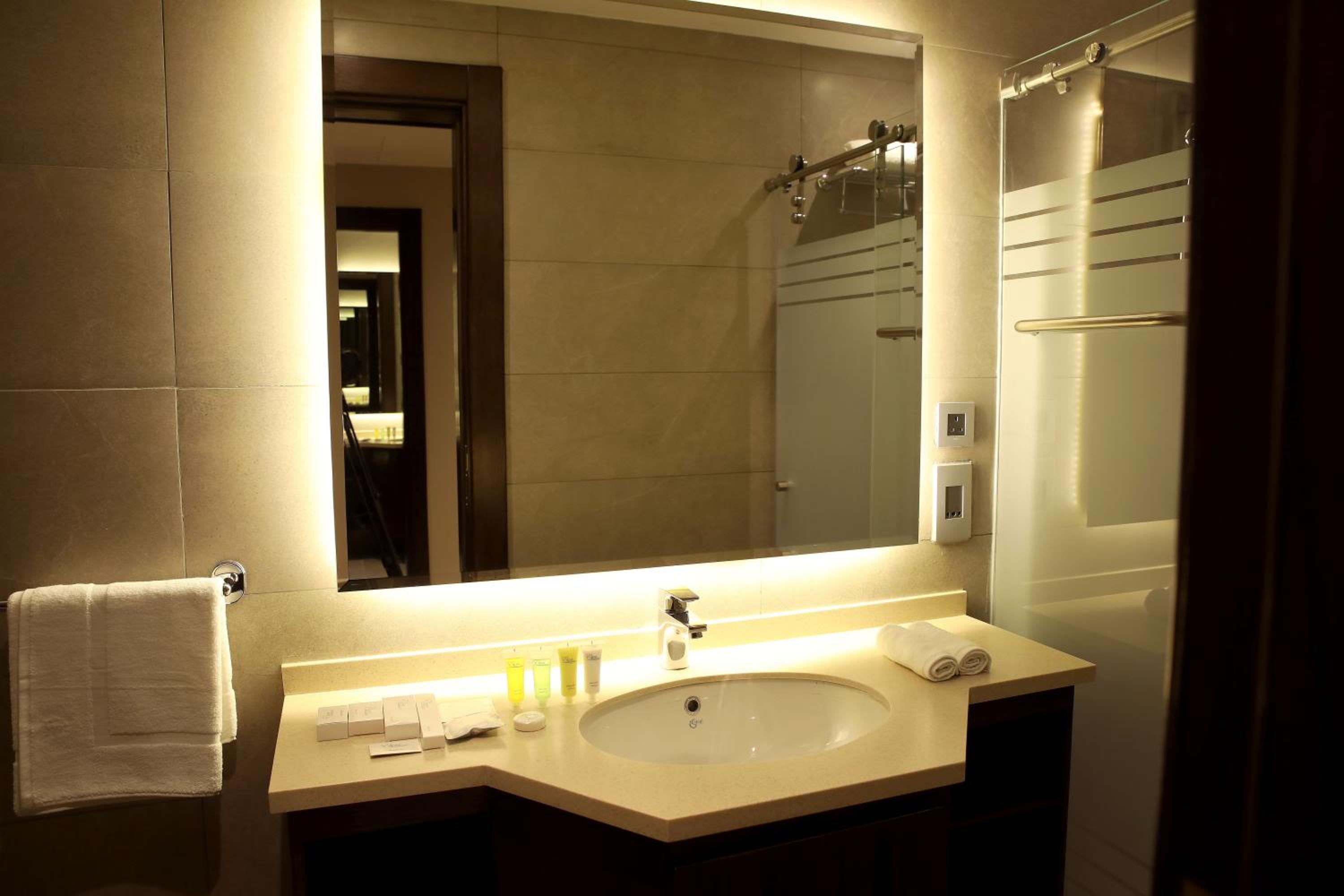 Фото Downtown Hotel Apartments