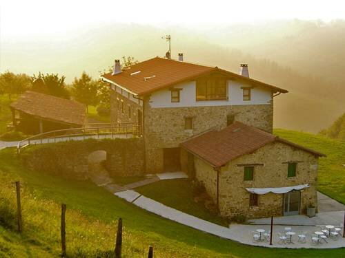 Гостиница Manarinegi Apartamentos Rurales