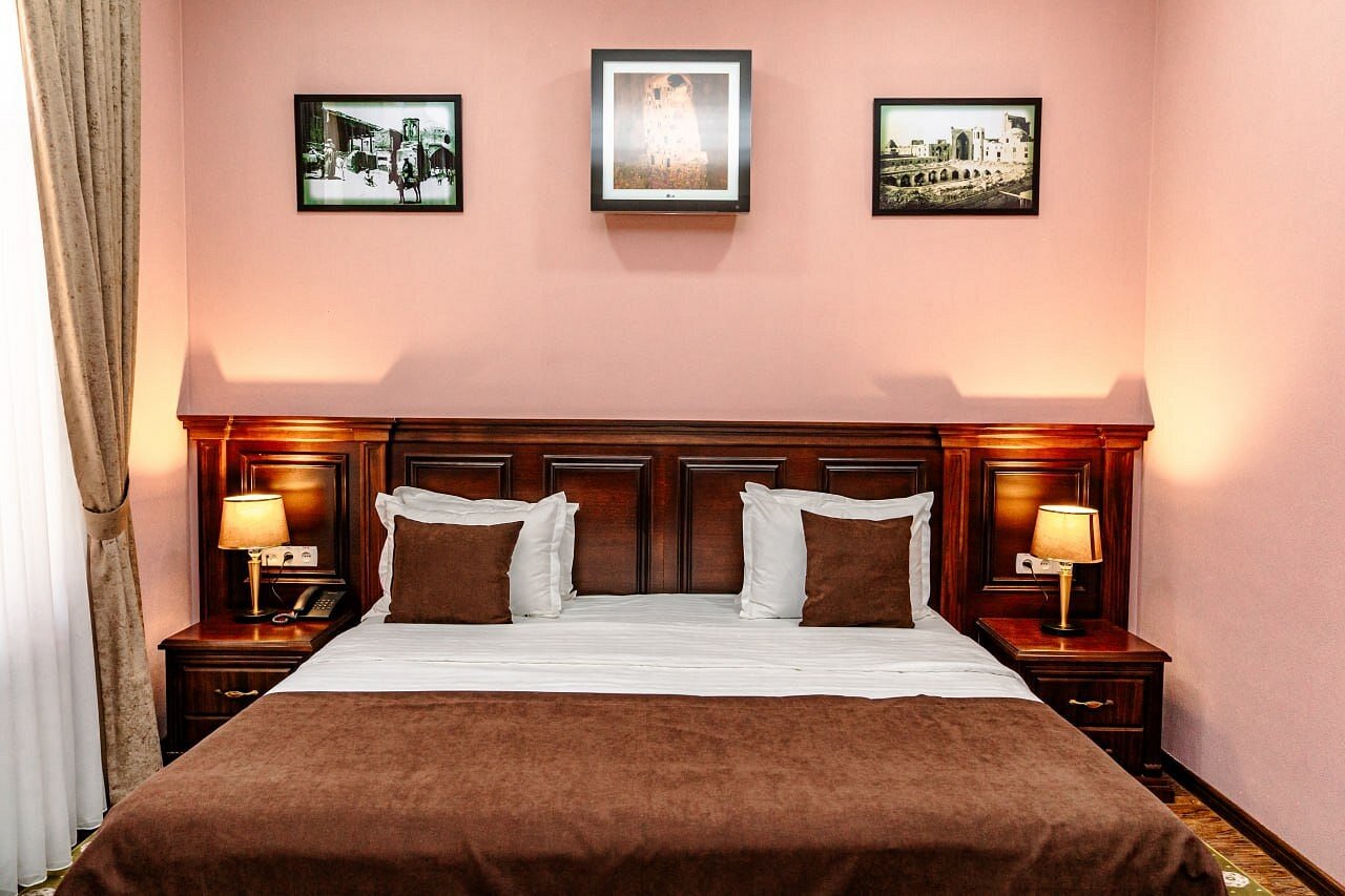 Фото Bagizagan Hotel