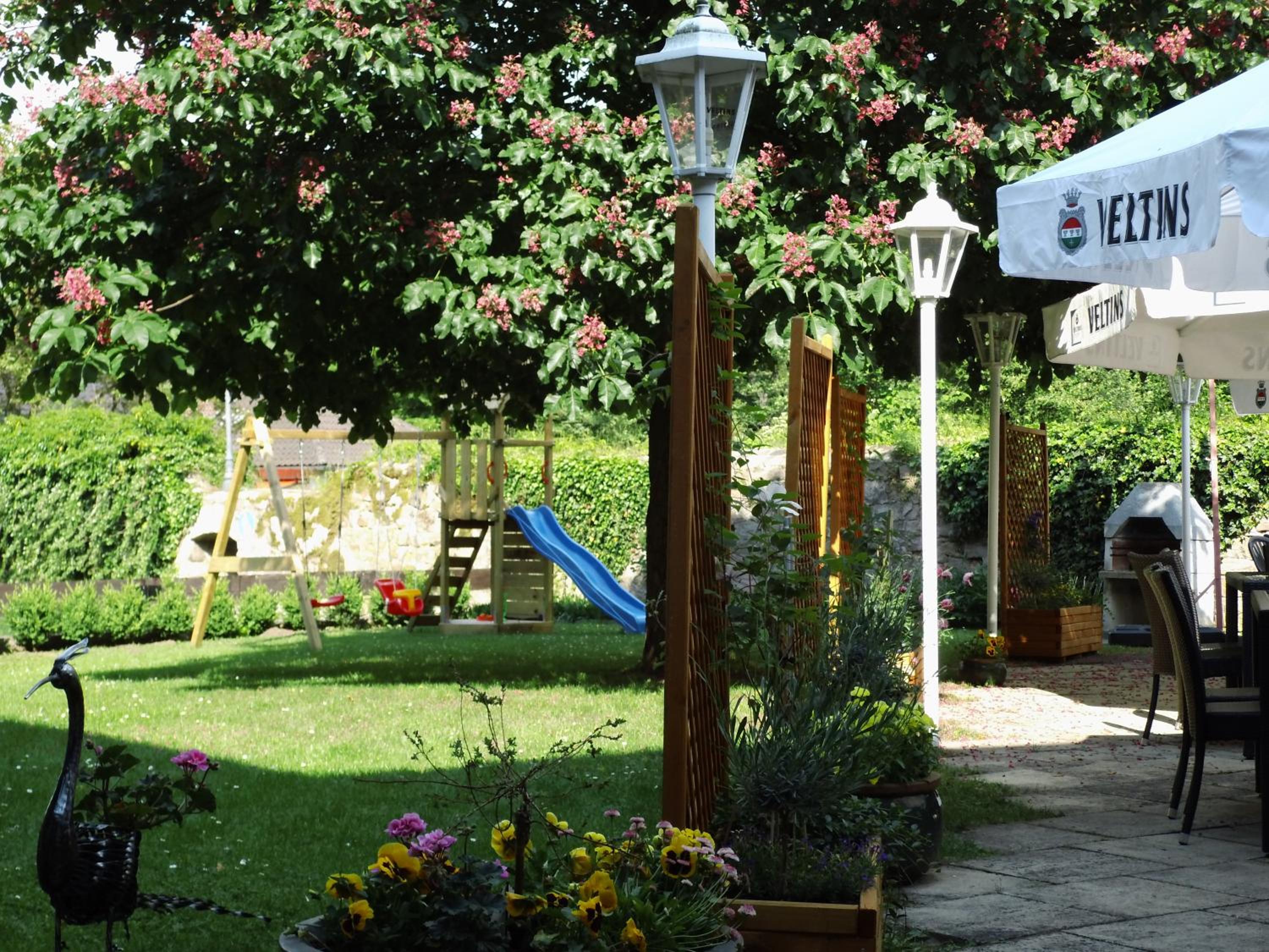 Фото Landhotel Combecher