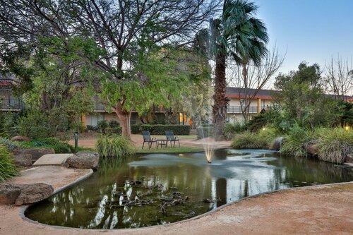 Гостиница Mildura Inlander Resort