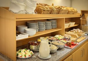 Гостиница Hotel Golden City Garni