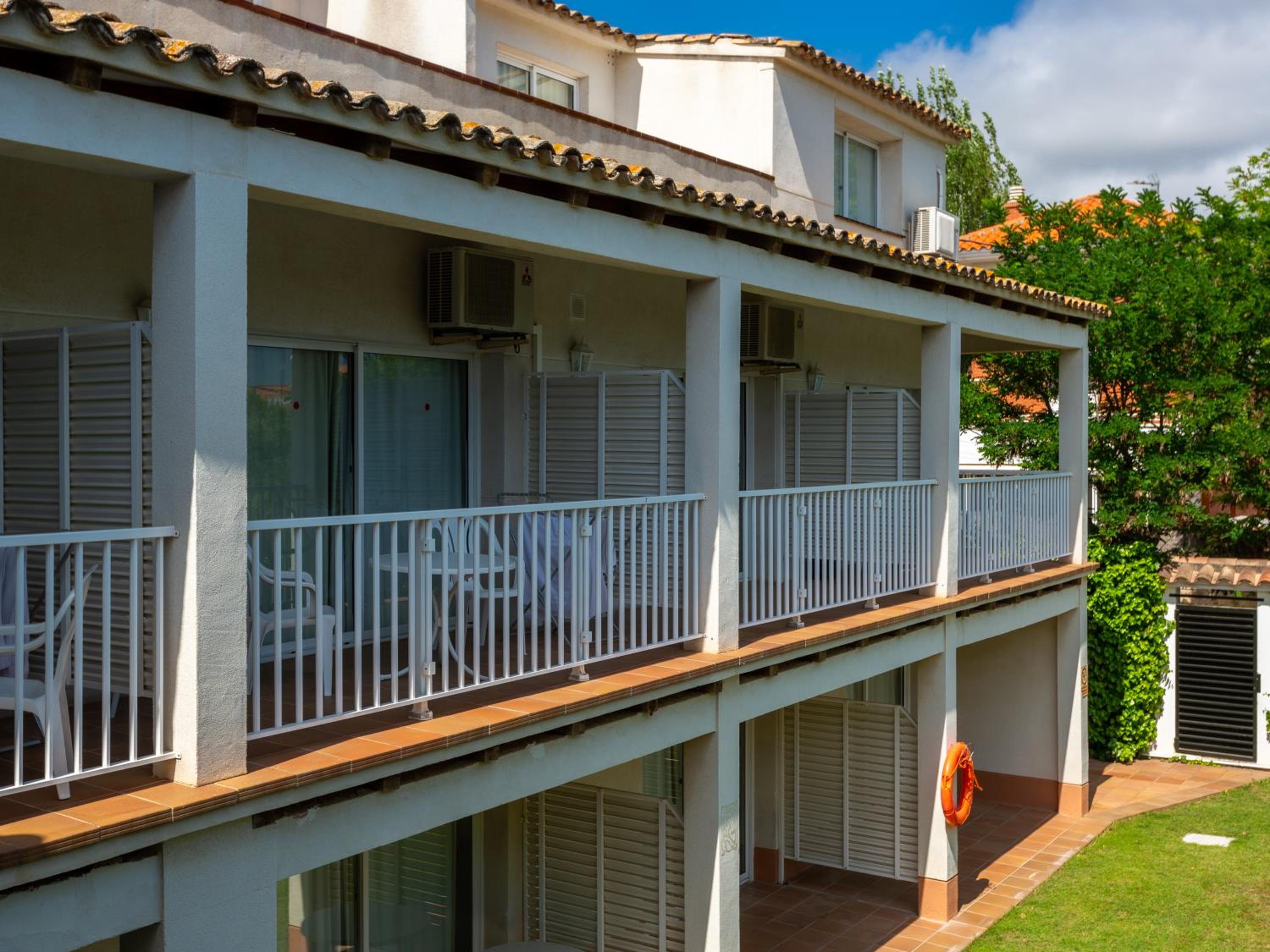 Фото Apartamentos Sunway Tara