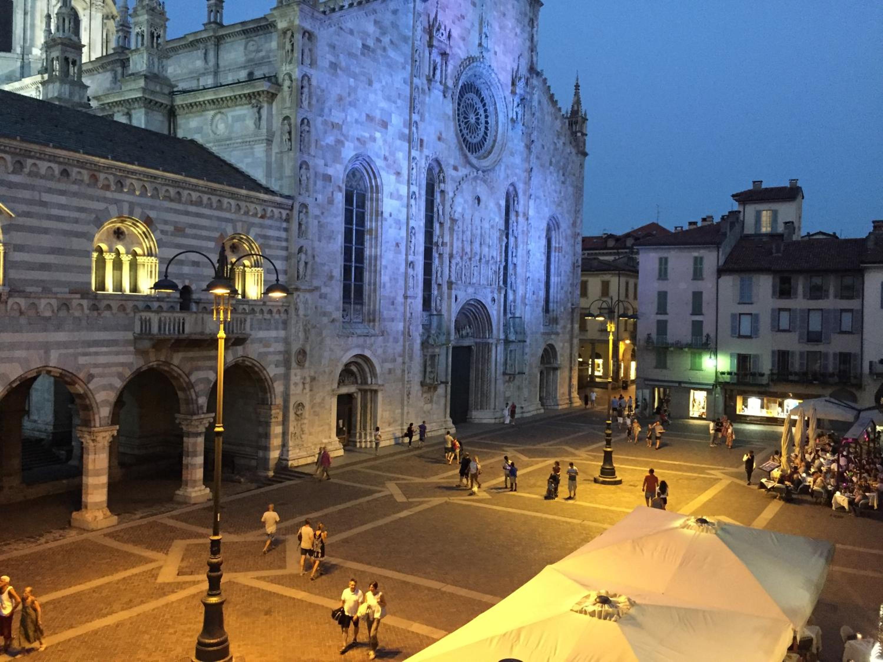 Фото Logicasa Amazing Downtown Como