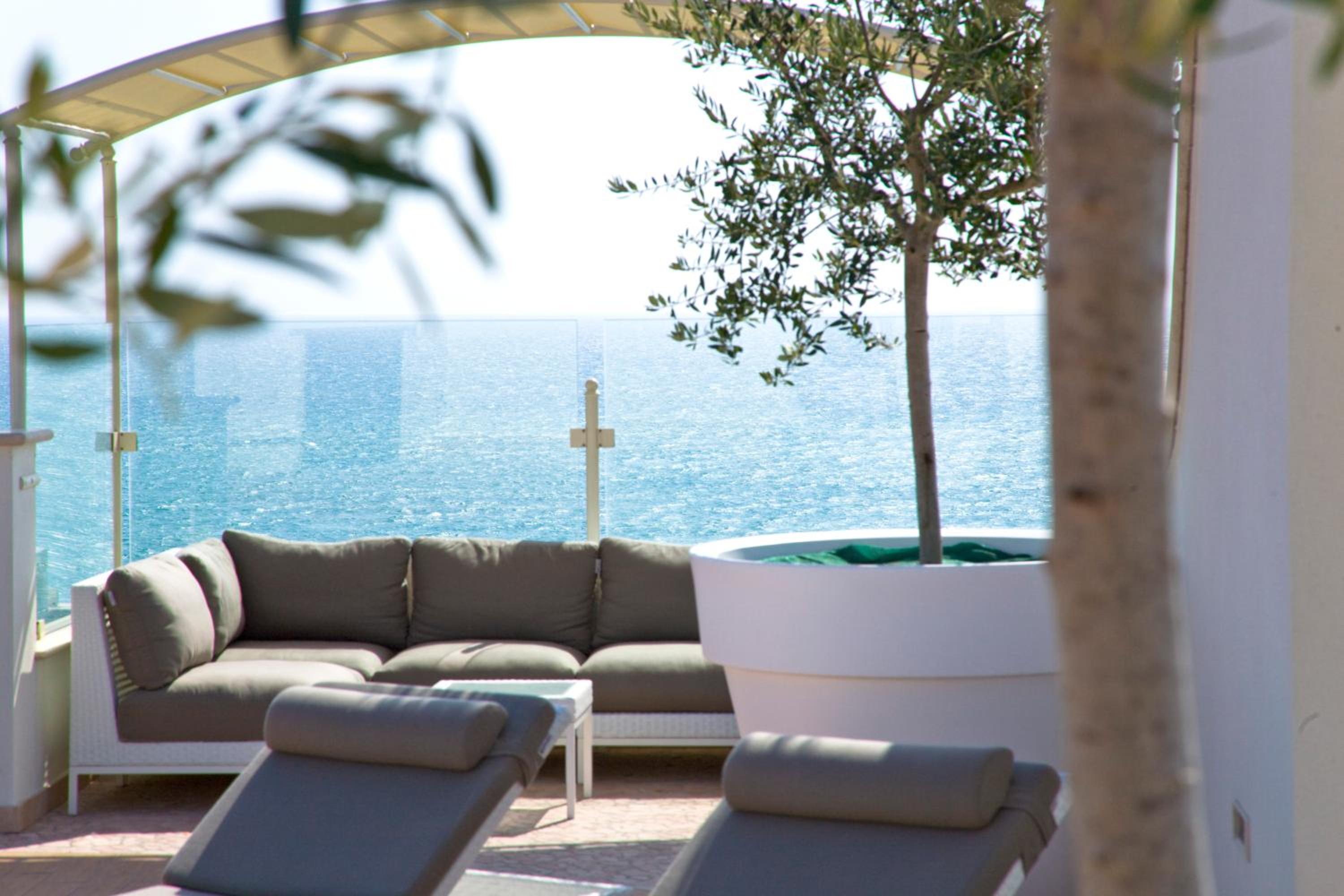 Фото Smeraldo Suites & SPA