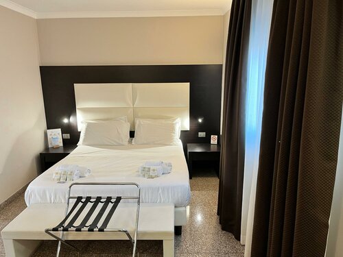Гостиница EH Suites Rome Airport в Фьюмичино