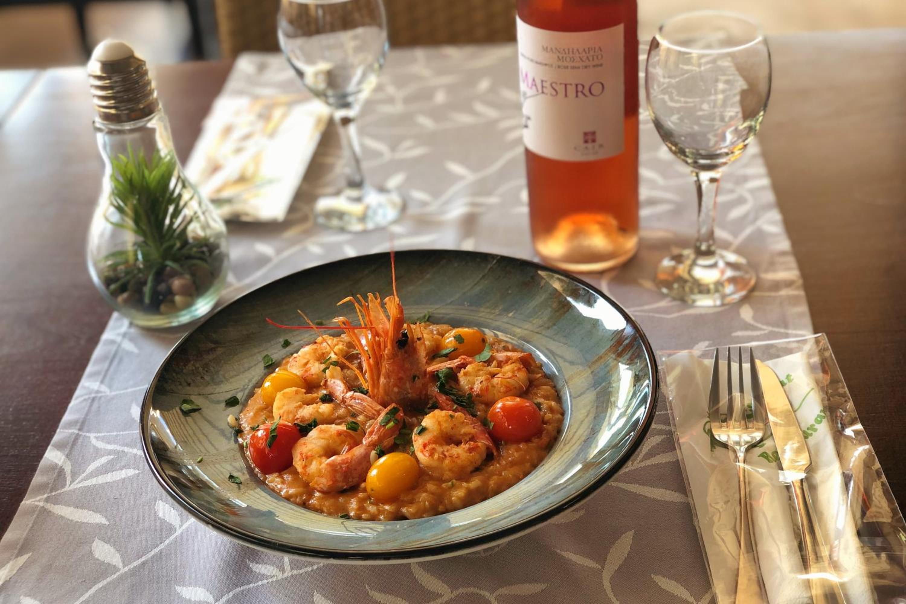 Фото Caravel Apartment Hotel