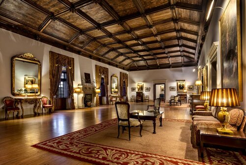 Гостиница Pousada Mosteiro de Guimarães - Monument Hotel в Гимарайнше