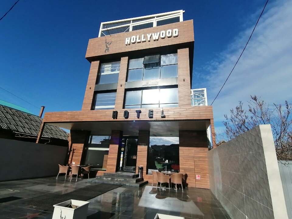 Фото Hollywood De Luxe