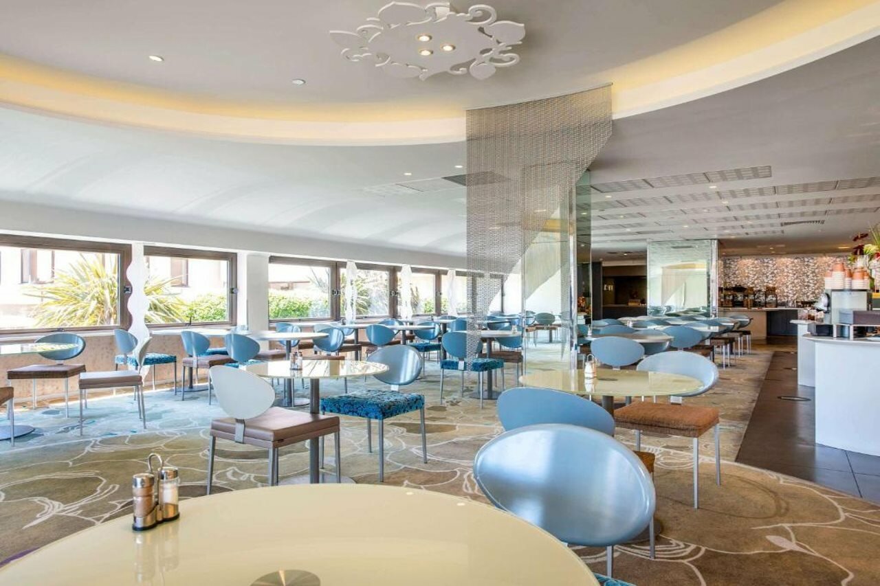 Фото Mercure Marseille Centre Vieux Port