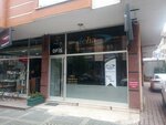 Deha Real Estate & Serif Aksu (Istanbul, Umraniye, Armaganevler Neighborhood, Harman Street, 5B), agencia inmobiliaria