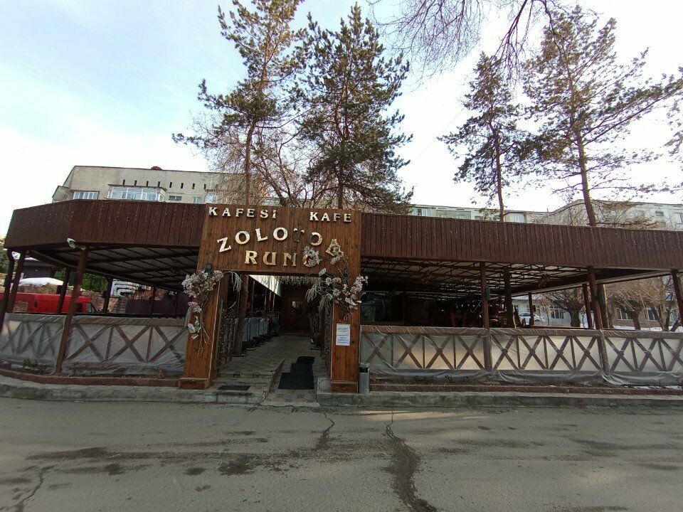 Cafe Zolotoye runo, Almaty, photo