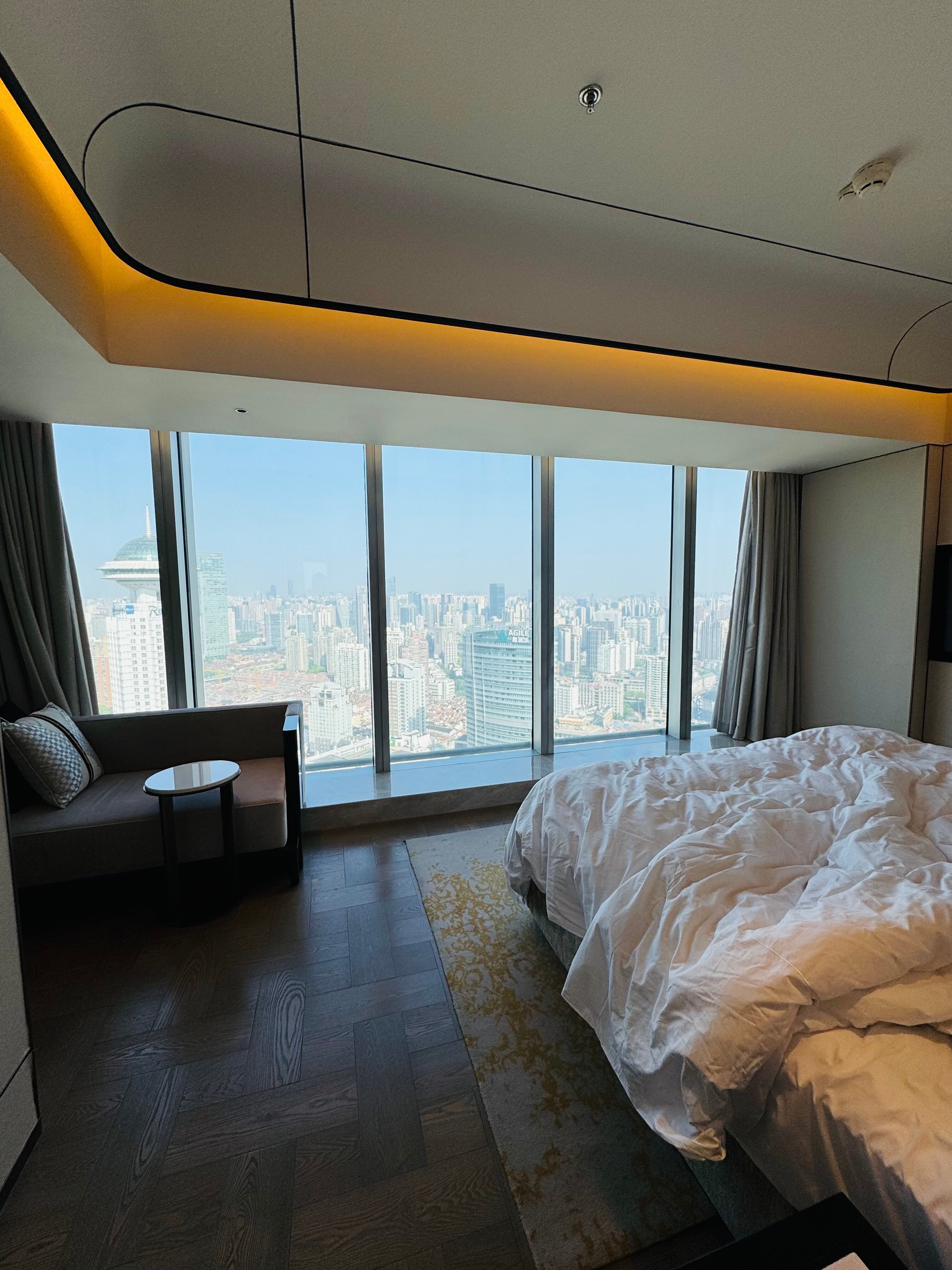 Фото Conrad Shanghai