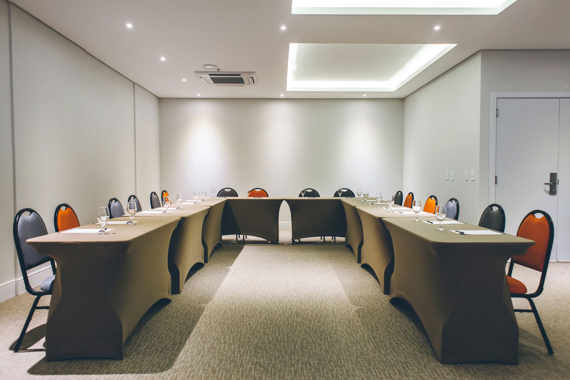 Фото Intercity Curitiba Centro Cívico