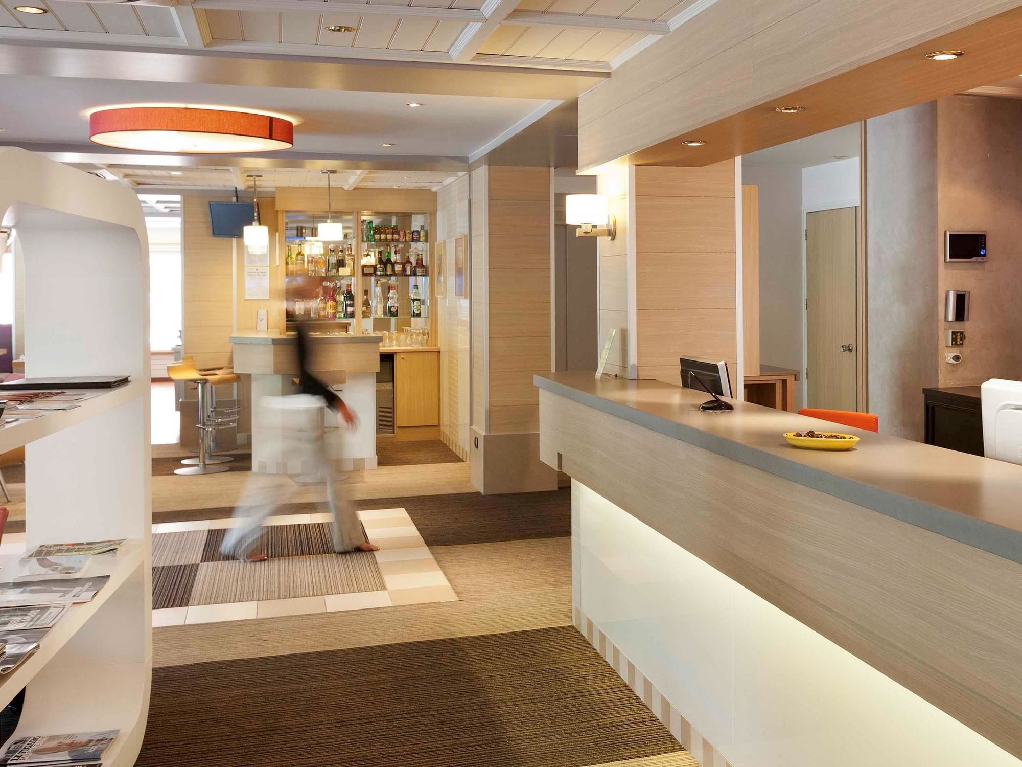 Фото Ibis Styles Annecy Centre Gare