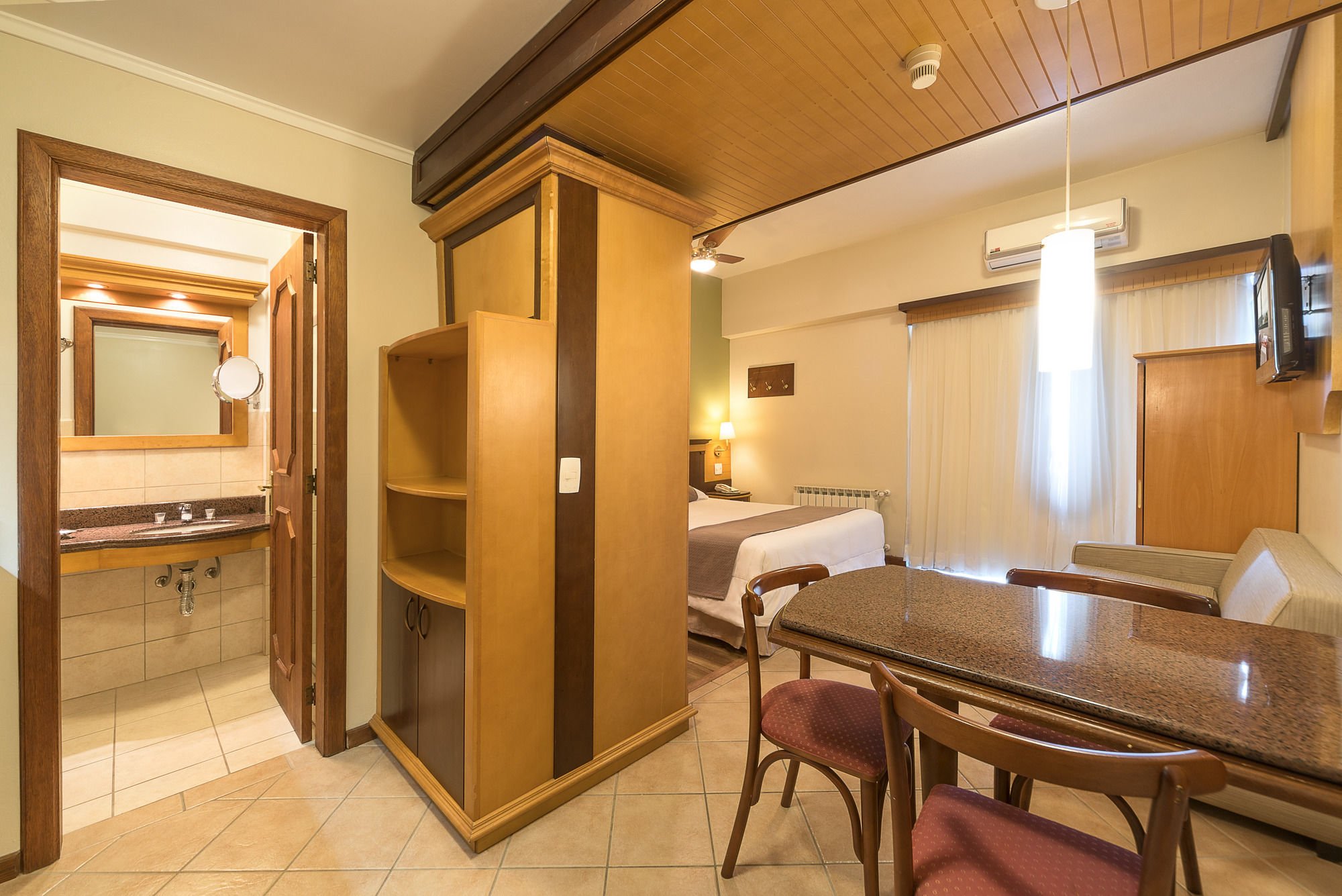 Фото Hotel Laghetto Toscana