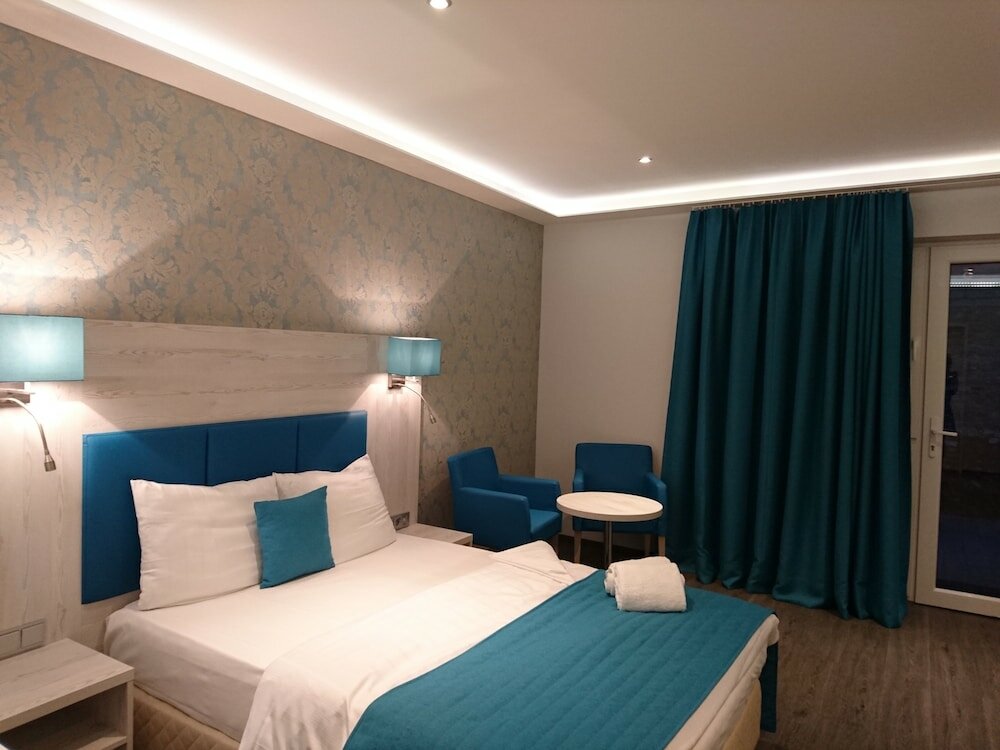 Фото Hotel Budapester Hof