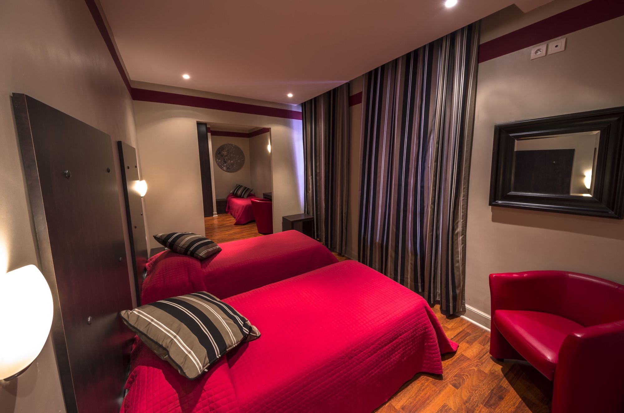 Фото Hotel Jeanne d'Arc