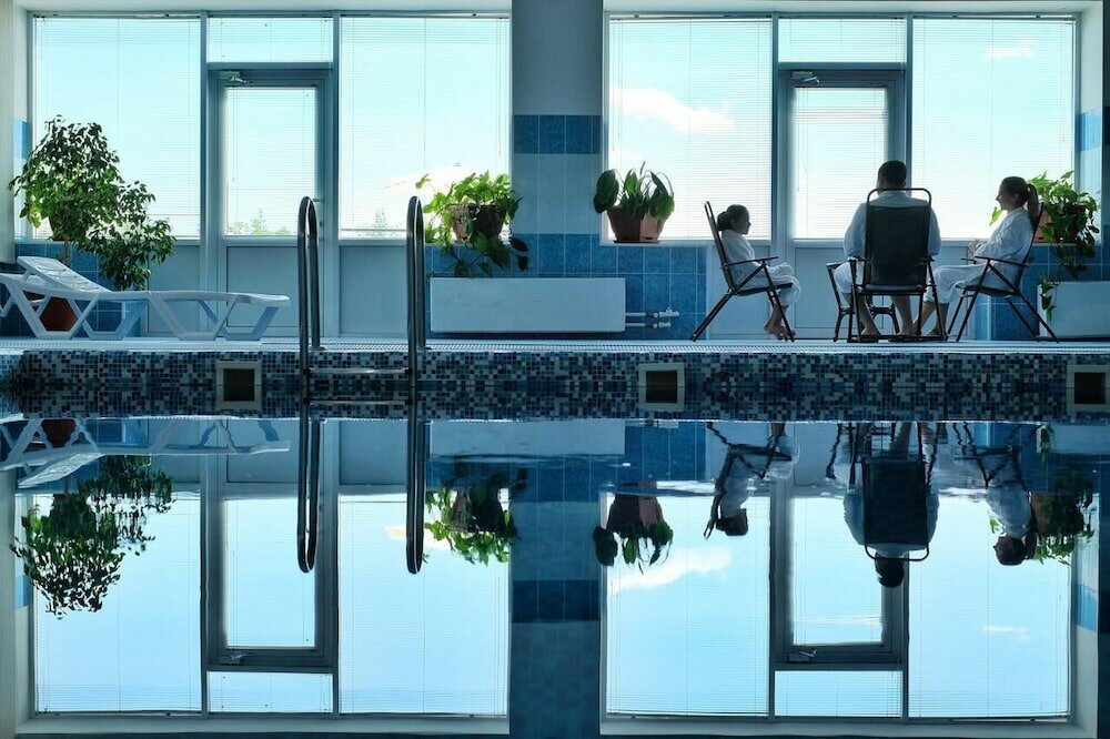 Фото Azimut Парк Отель Волга Астрахань