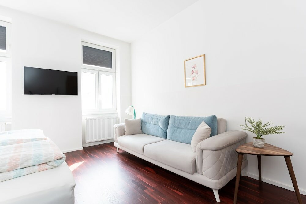 Фото Comfortable Apartments Vienna 1100