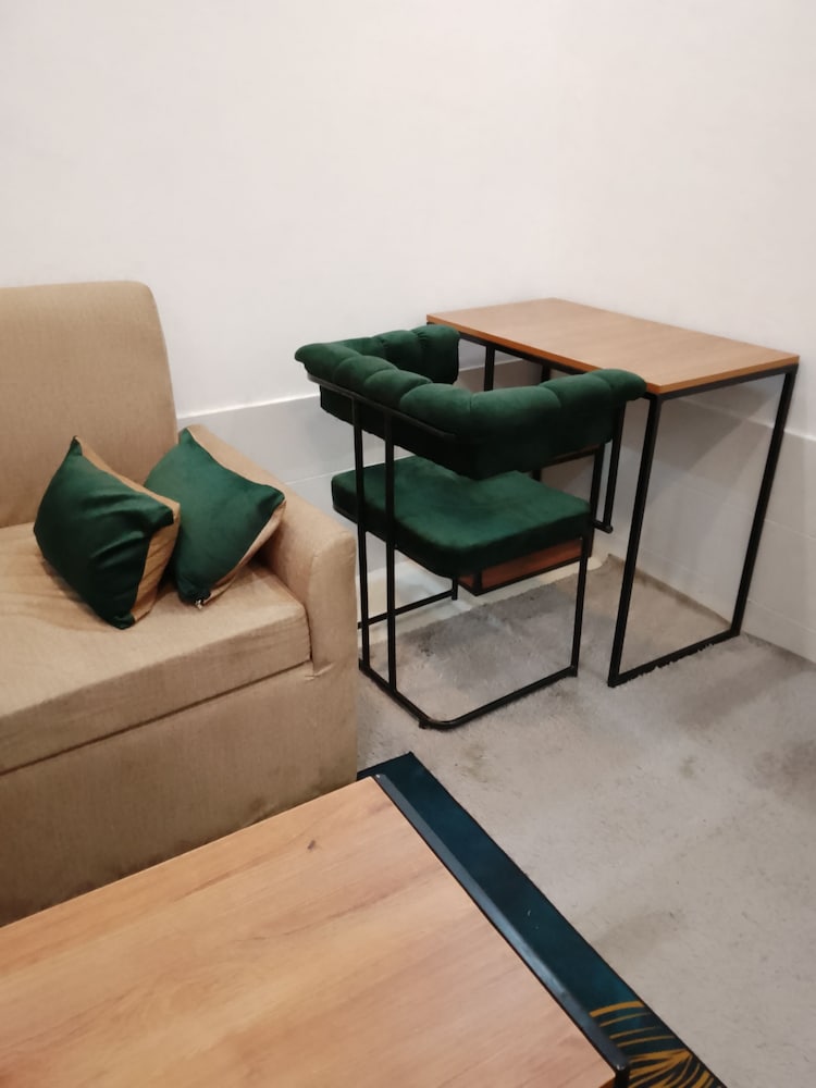 Фото Amazon one bedroom apartment