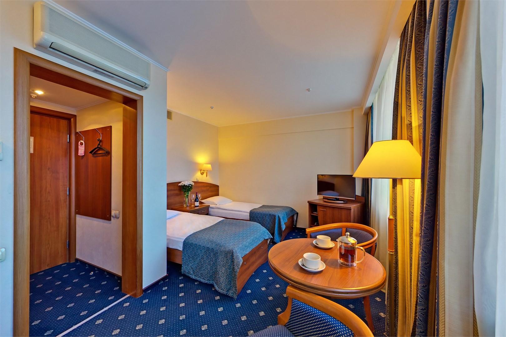 Фото Аэрополис