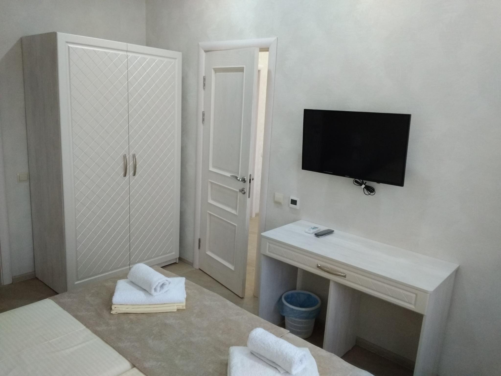 Фото Orange House