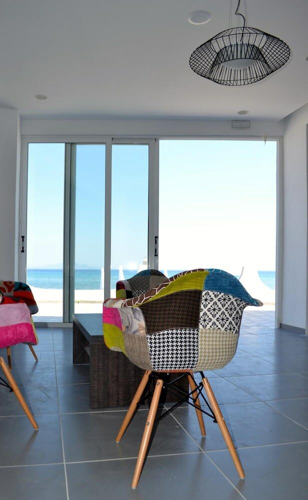 Фото Island Resorts Maya Beach