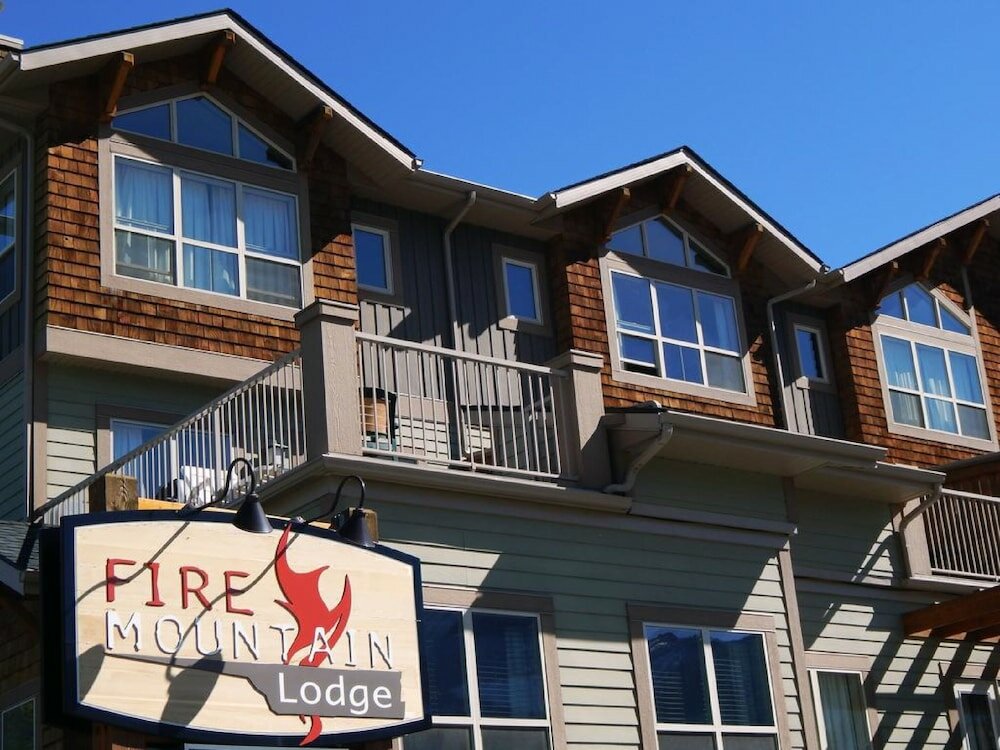 Фото Fire Mountain Lodge