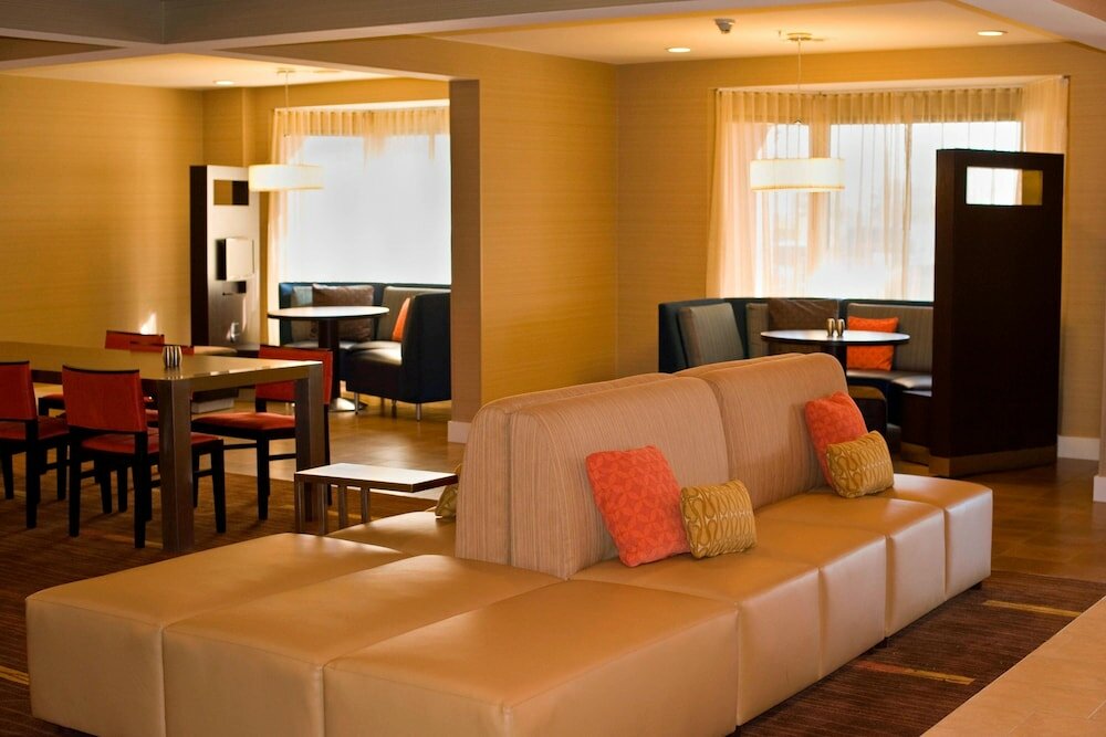 Фото Courtyard by Marriott Austin Round Rock