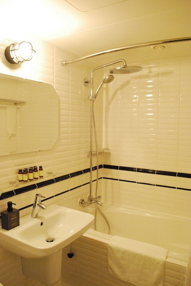 Фото Hotel The Knot Yokohama