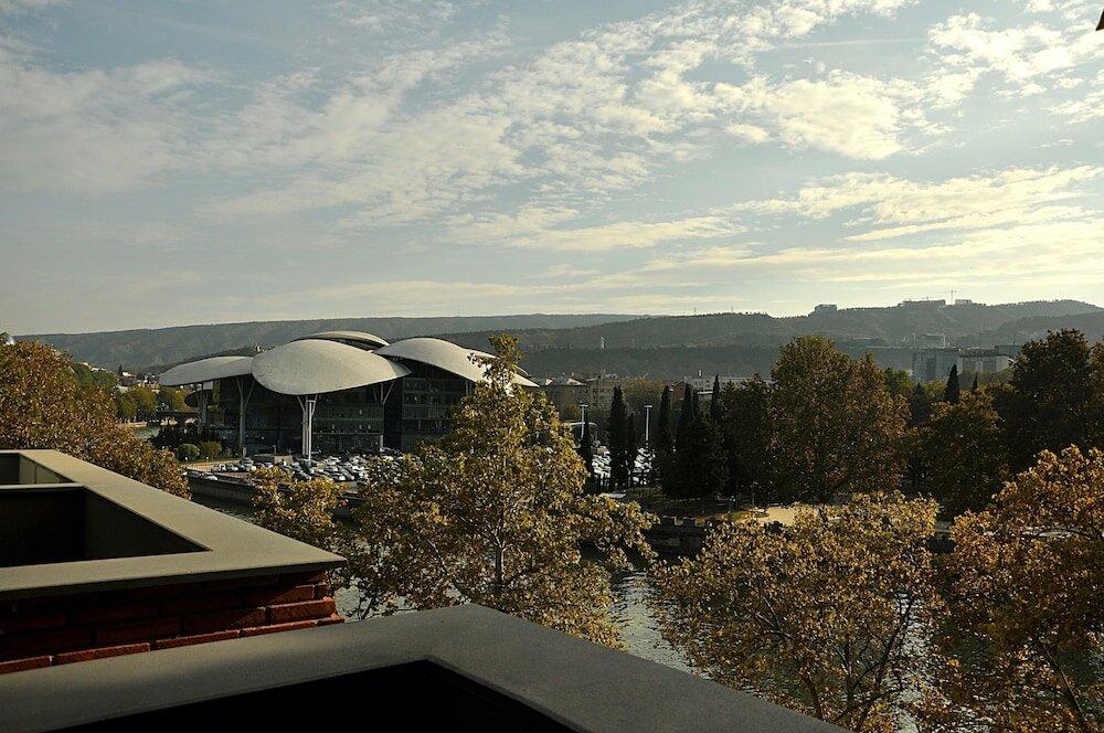 Фото Отель Just Inn Tbilisi