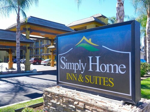 Внешний вид отеля Simply Home Inn & Suites в Риверсайде, фото 5