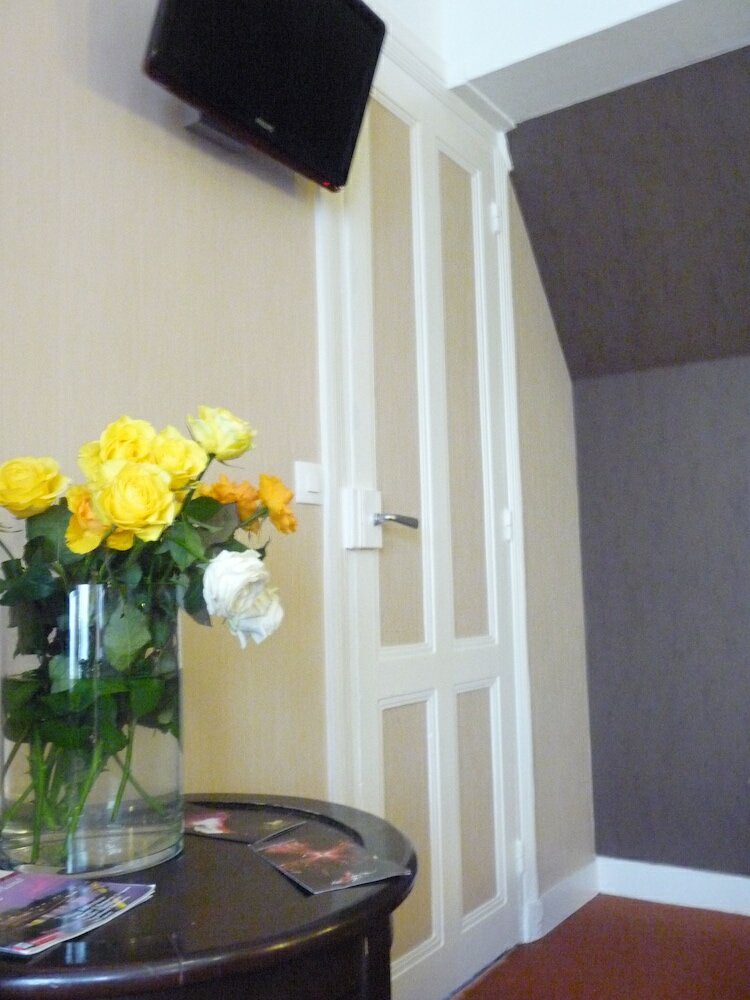 Фото Hotel Ambassadeur