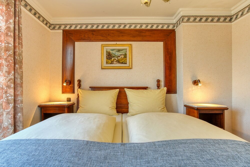 Фото Ff&e Hotel Bavaria