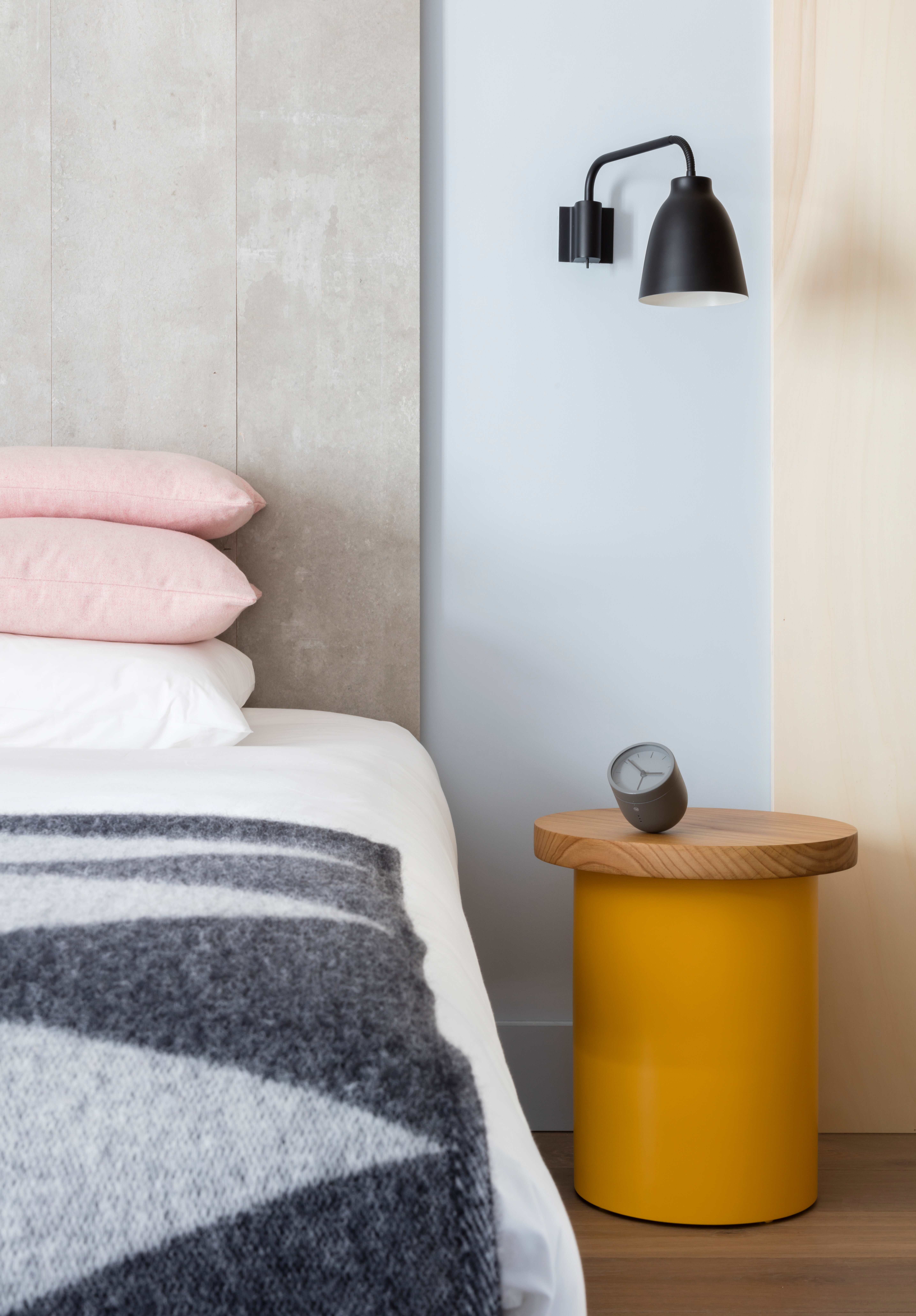 Фото Leman Locke