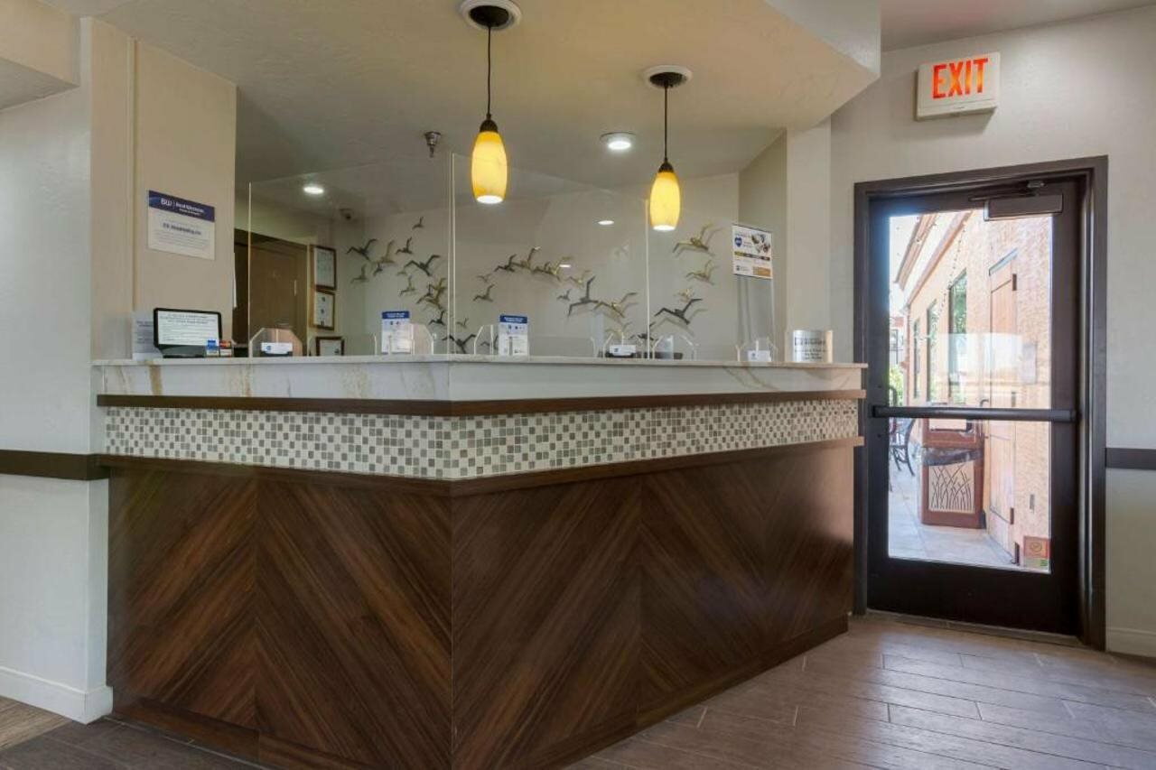 Фото Best Western Phoenix Goodyear Inn