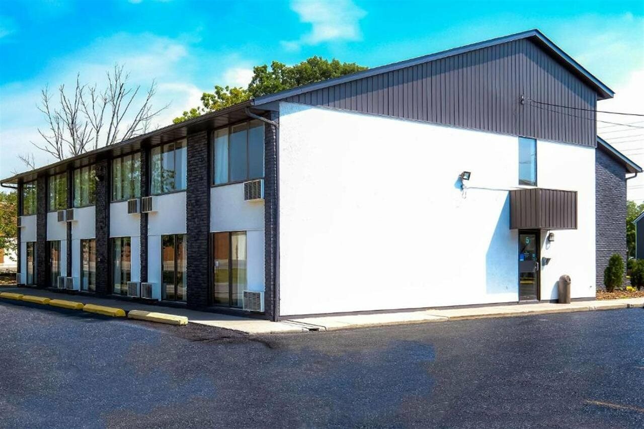 Фото Comfort Inn Belleville