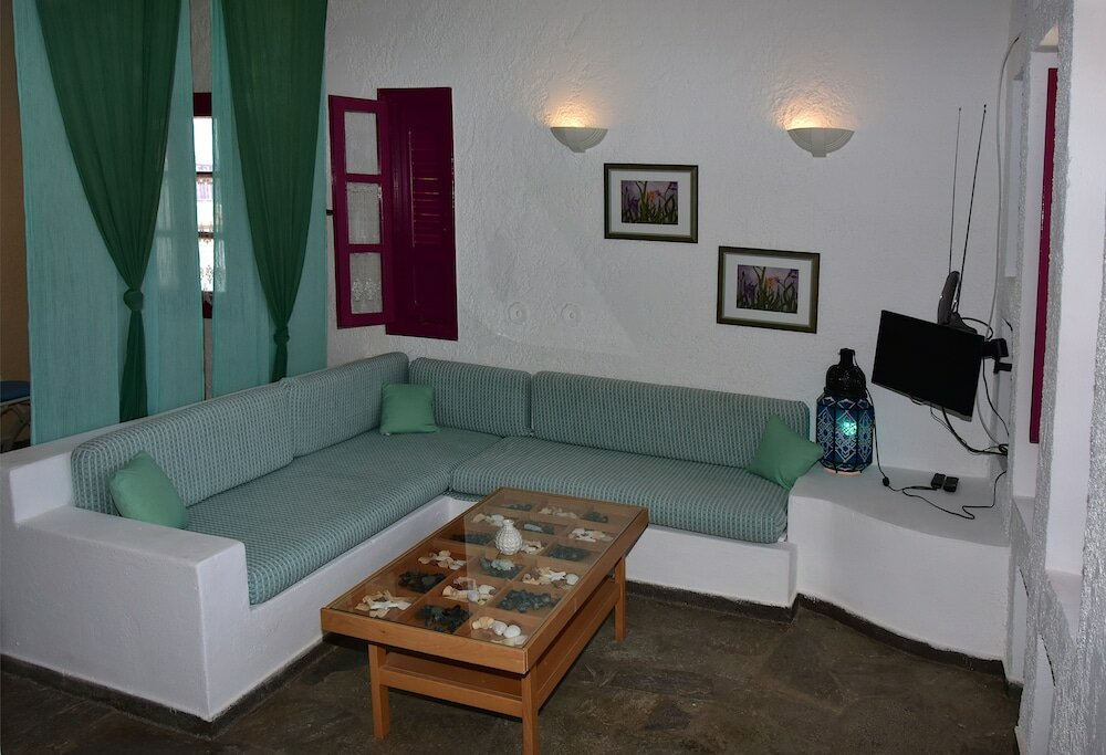 Фото Hotel Nefeli