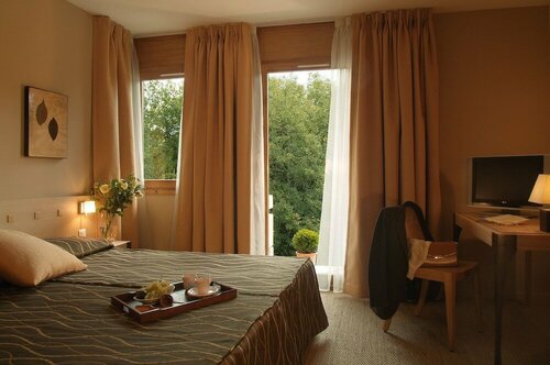 Внешний вид отеля Hôtel Les Esclargies в Рокамадуре, фото 2