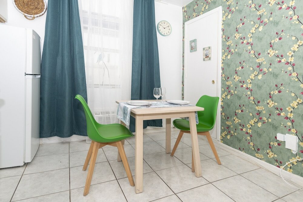 Фото 335 Ocean Walk Apartments