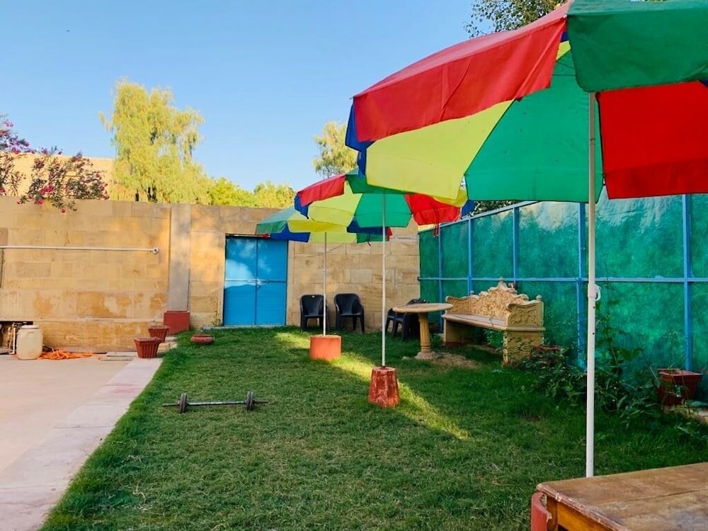 Фото Hotel Golden City