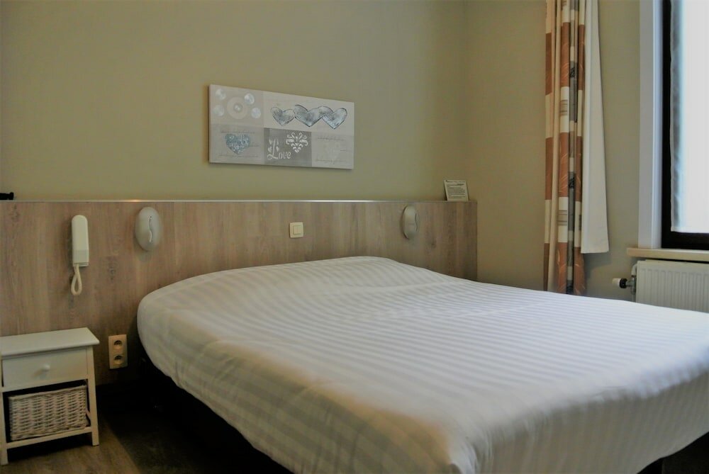 Фото Hotel Tropicana