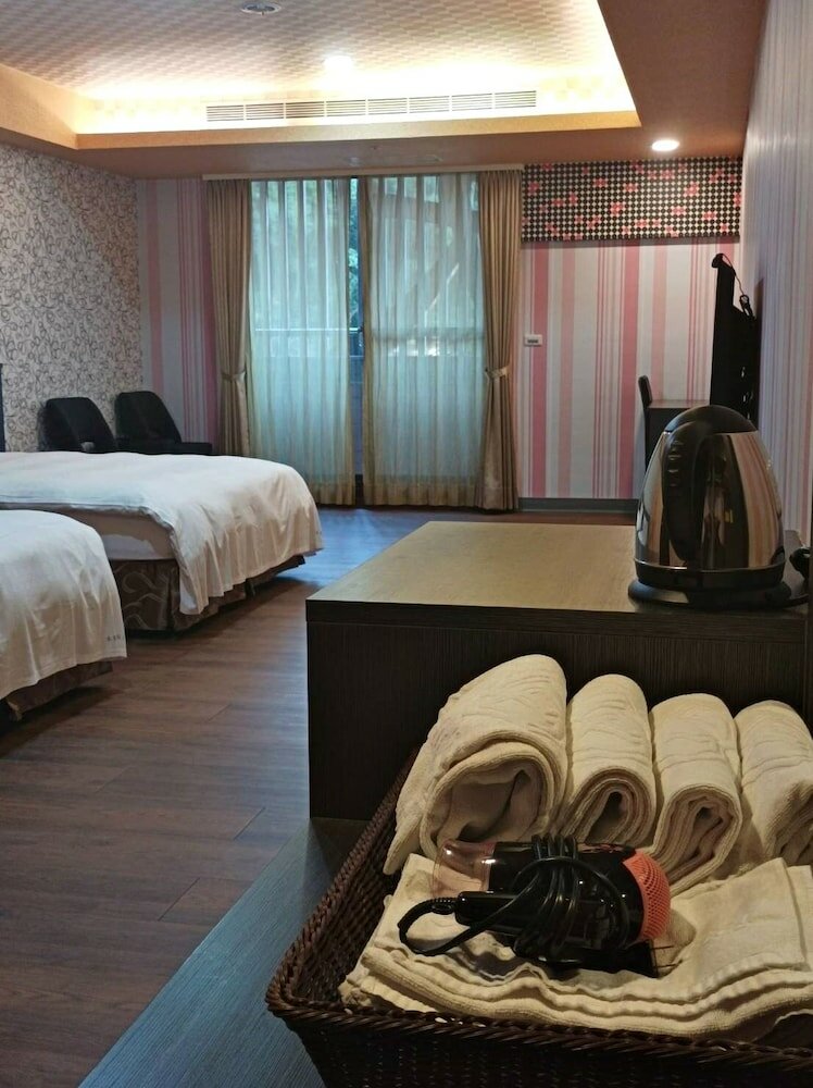 Фото Crystal Hotel