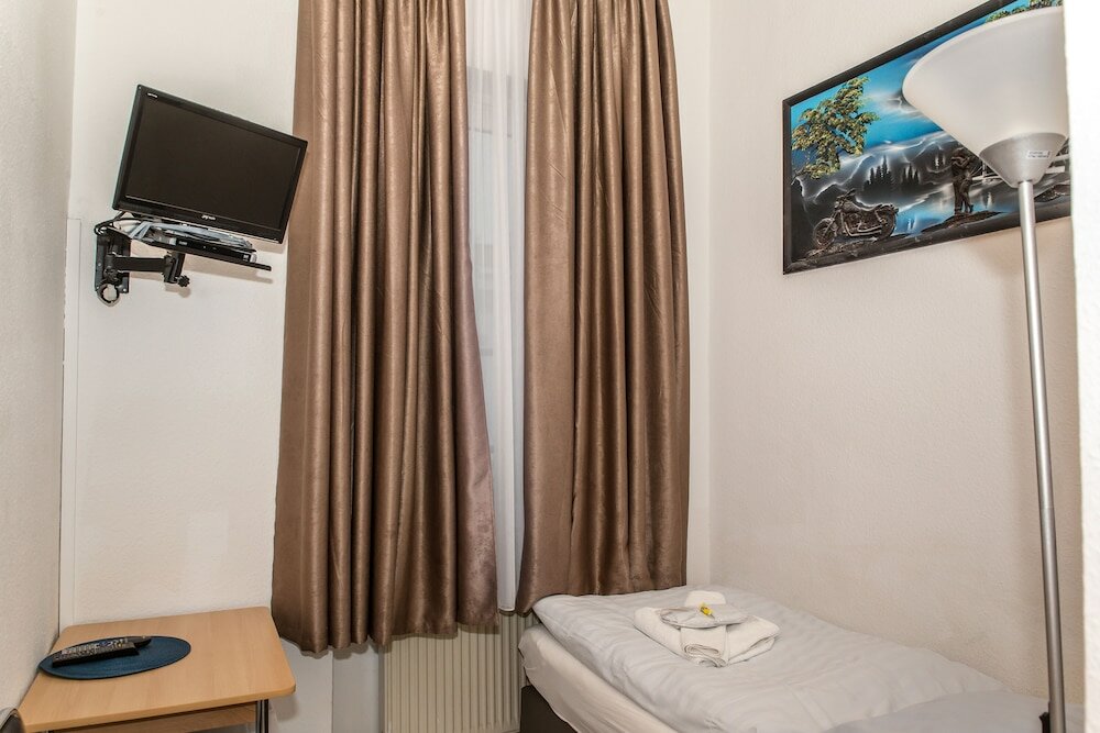 Фото City-Pension-Storch