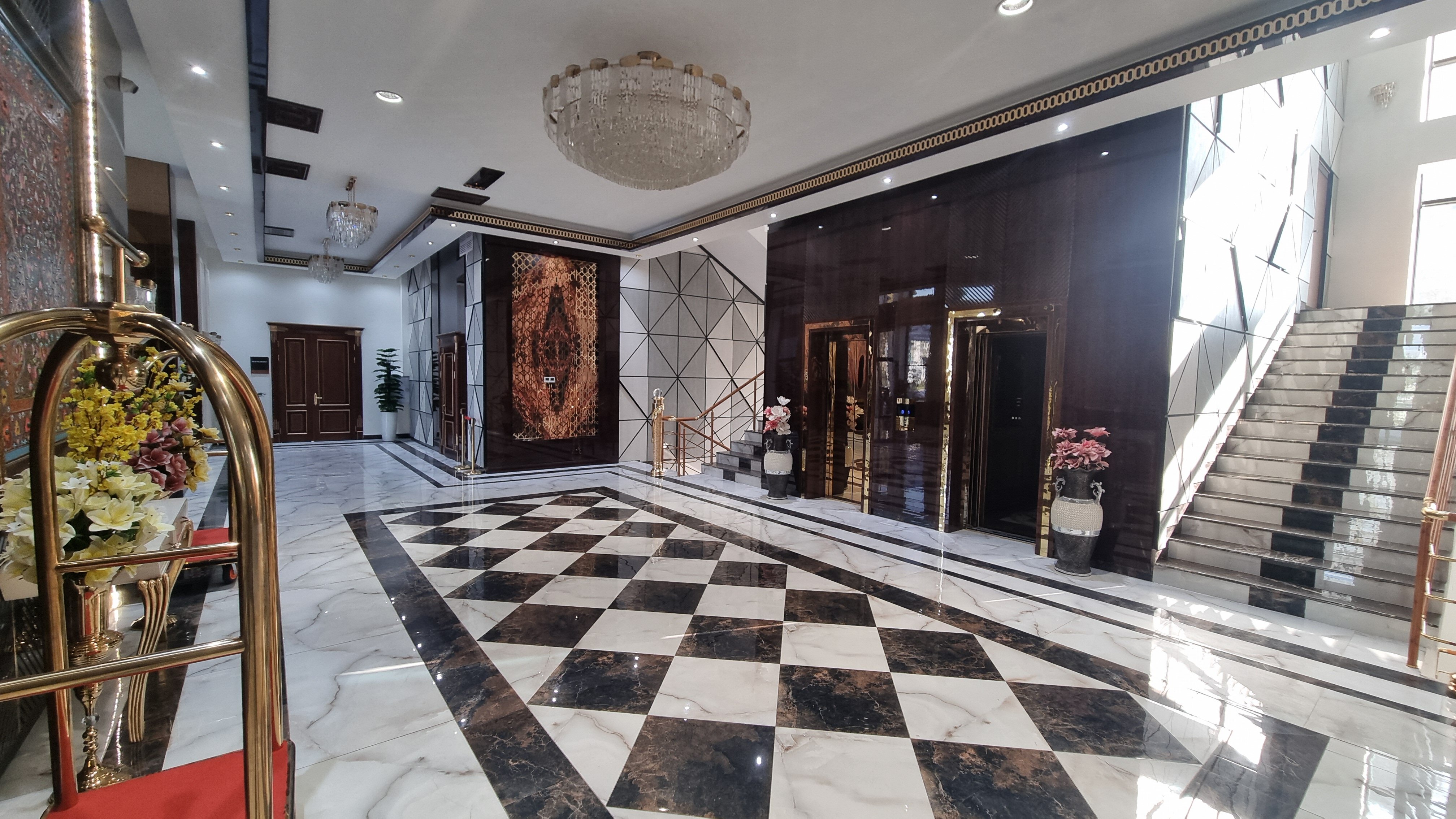 Фото Kangurt Grand Hotel