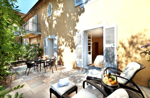 Фото La Bastide Saint Antoine