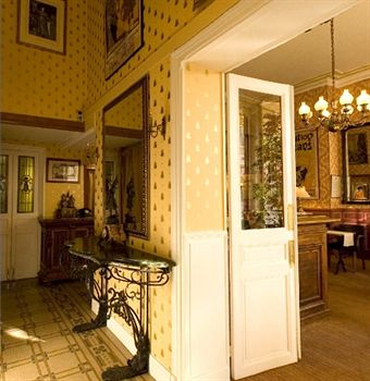 Фото Hotel de l'Abeille Orleans