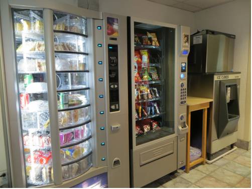 Фото Motel 6 - Toronto - Brampton