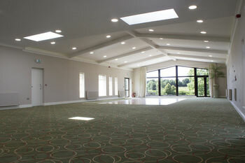 Гостиница The International в Ноке